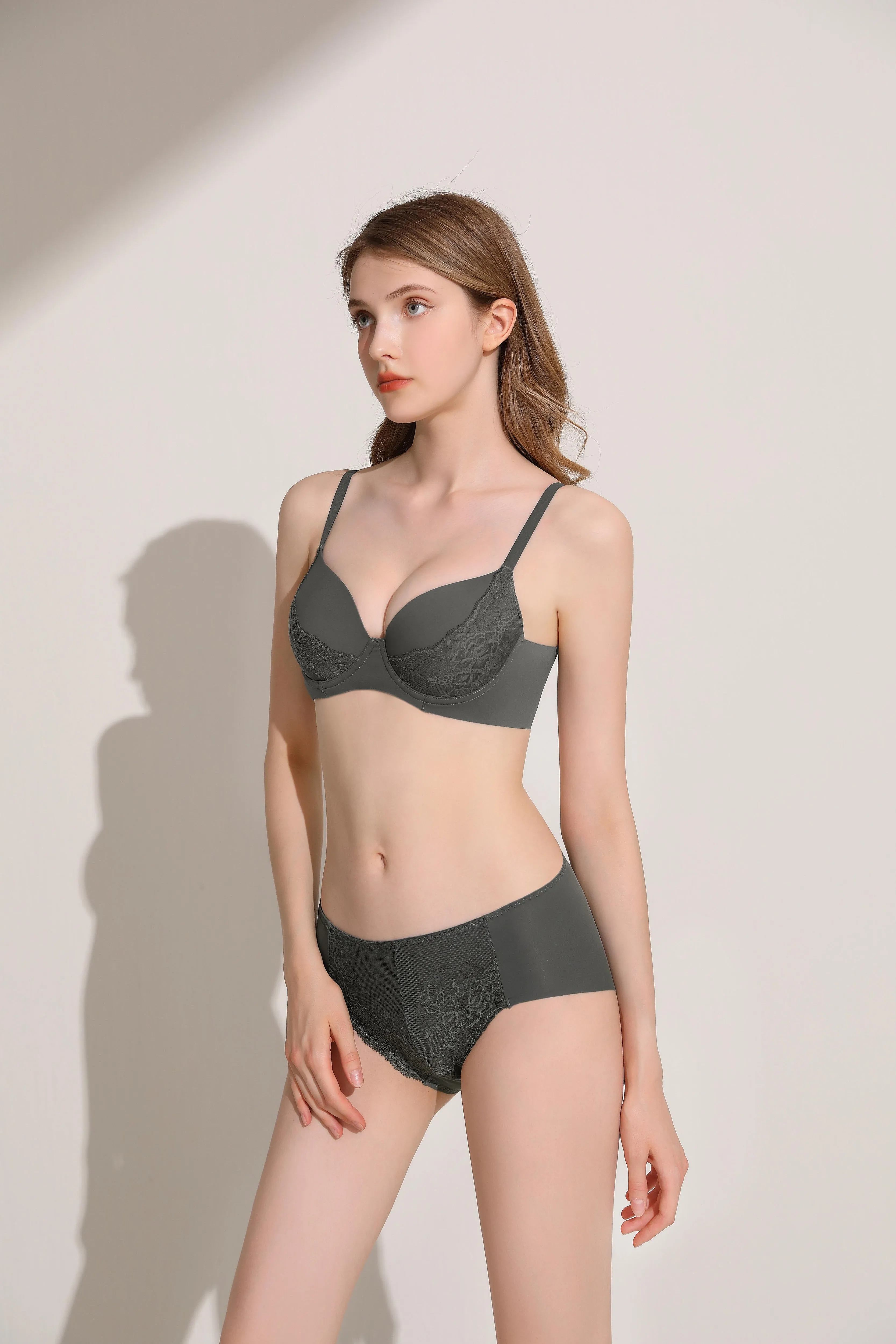 Freya Seamless Midi Panty S24-031068