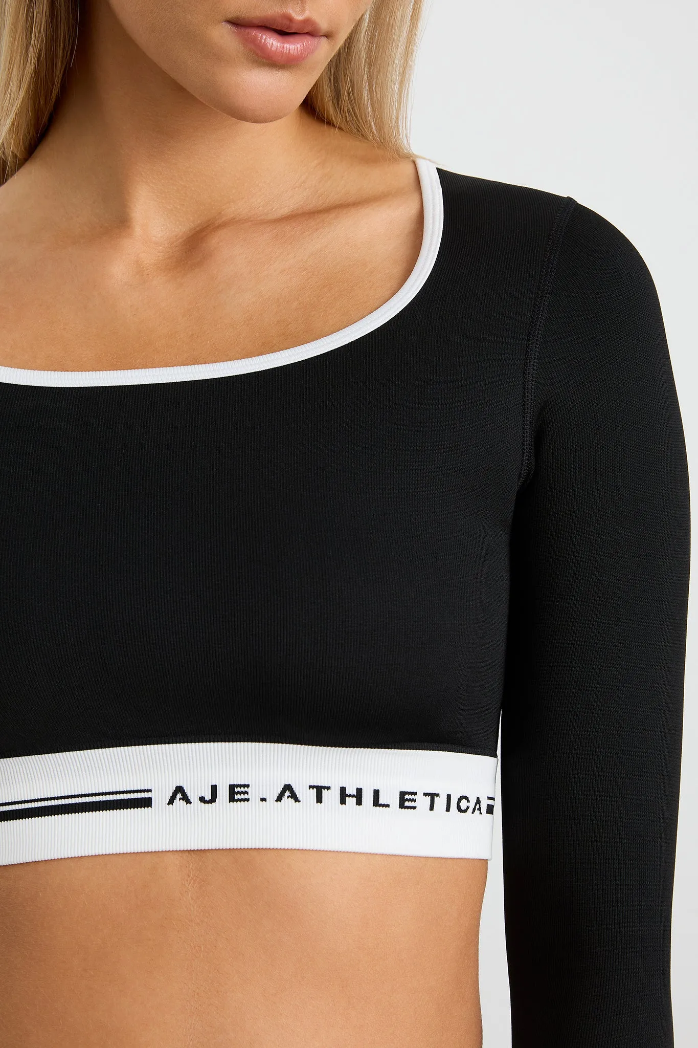 Seamless Long Sleeve Crop 356